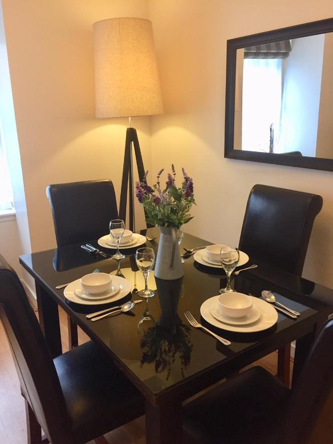 อินเวอร์เนสส์ ซิตี้ สวีท Apartment ภายนอก รูปภาพ